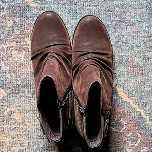 Bear Trap Brown booties